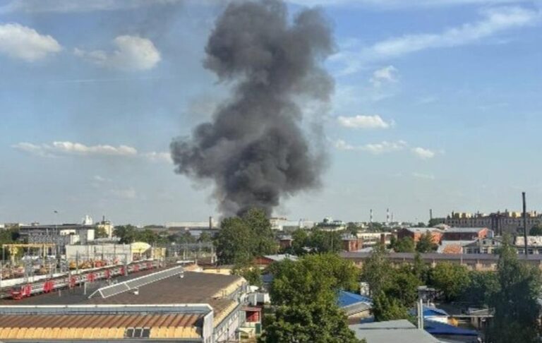 Фото для новини:Вибух на підприємстві Роскосмосу в Пітері: стало відомо про загиблих
