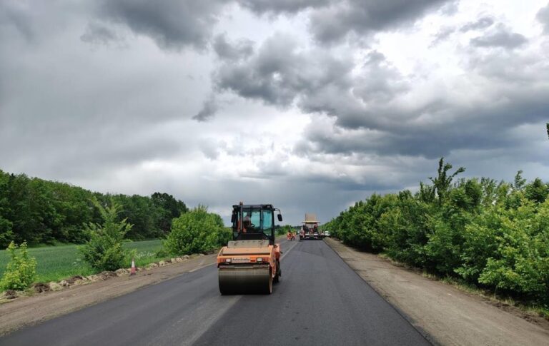 Фото для новини:Завершилися ремонти на основних автошляхах України