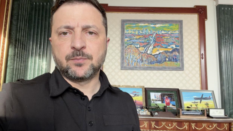 Фото для новини:Зеленський дав оцінку відповіді Путіна на лист