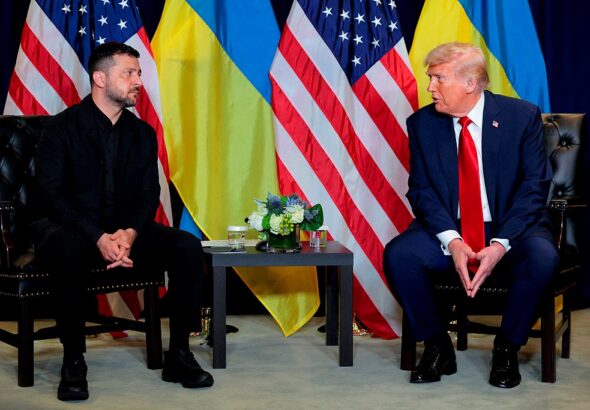 Фото для новини:Зеленський і Трамп провели телефонну розмову - ЗМІ