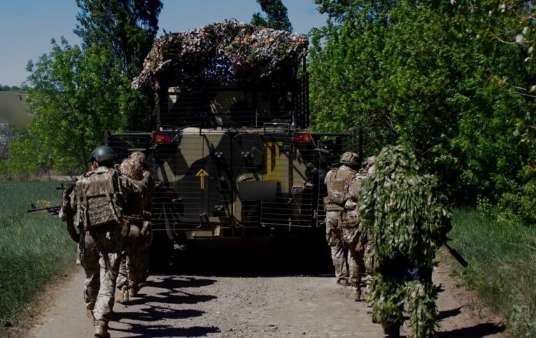 Фото для новини:Зеленський озвучив деталі реформи в армії