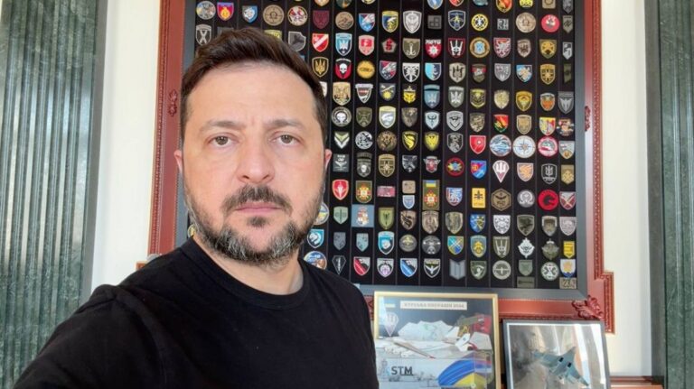 Фото для новини:Зеленський попередив про загрозу масованого удару