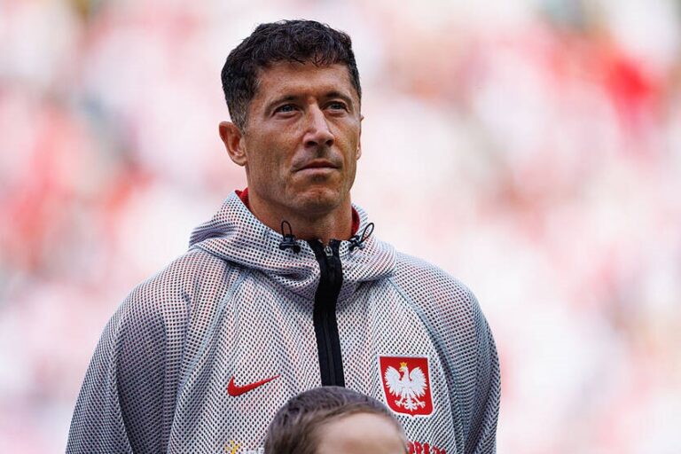 Фото для новини:Зірковий форвард Барселони готовий до трансферу в турецький гранд