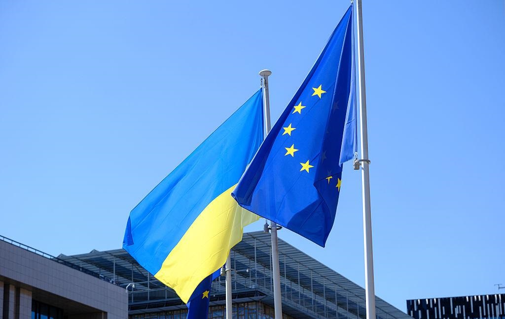 Фото для новини:ЗМІ дізнались, коли ЄС визначиться щодо українців