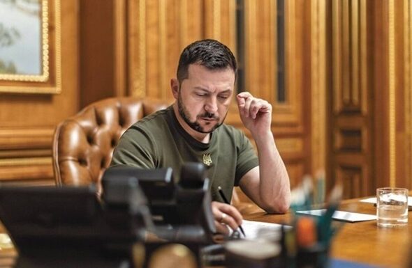 Фото для новини:ЗМІ назвали хто передав лист від Зеленського для Путіна