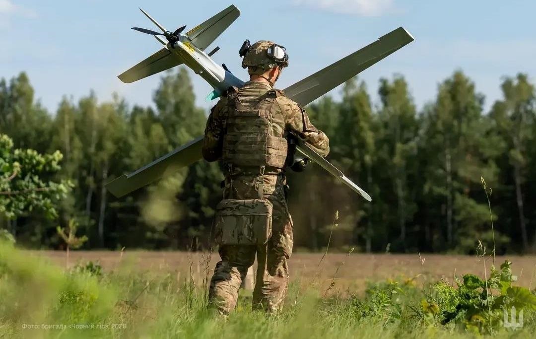 Фото для новини:Активні бої на п'яти напрямках - Генштаб