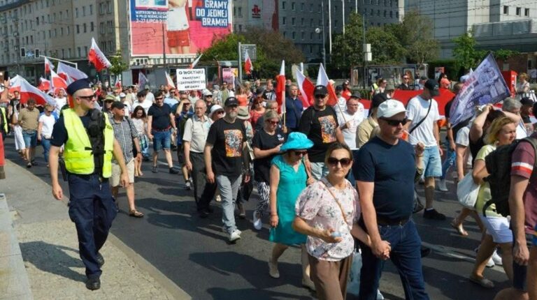 Фото для новини:Антиукраїнський марш у Варшаві: його безпрецедентні наслідки