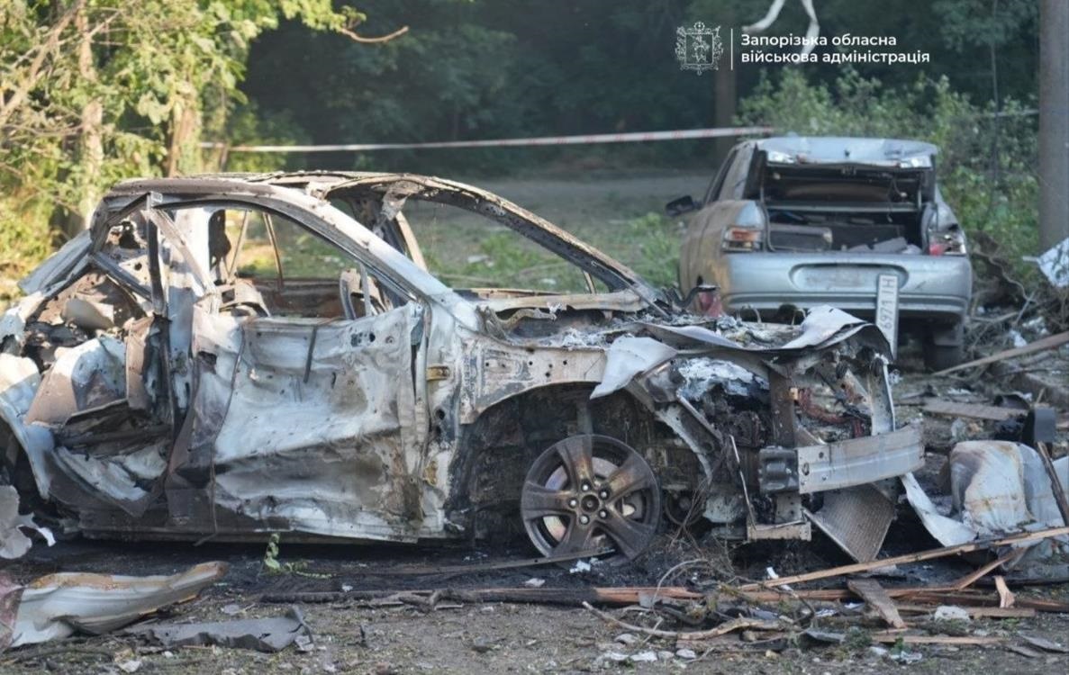 Фото для новини:Атака РФ по Запоріжжю загинули троє людей, ще 15 поранені