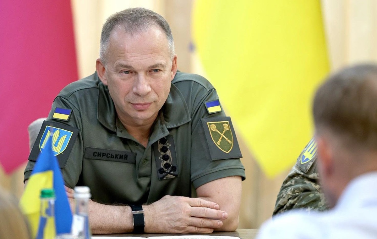 Фото для новини:Деякі бійці понад 200 днів без ротації - Сирський