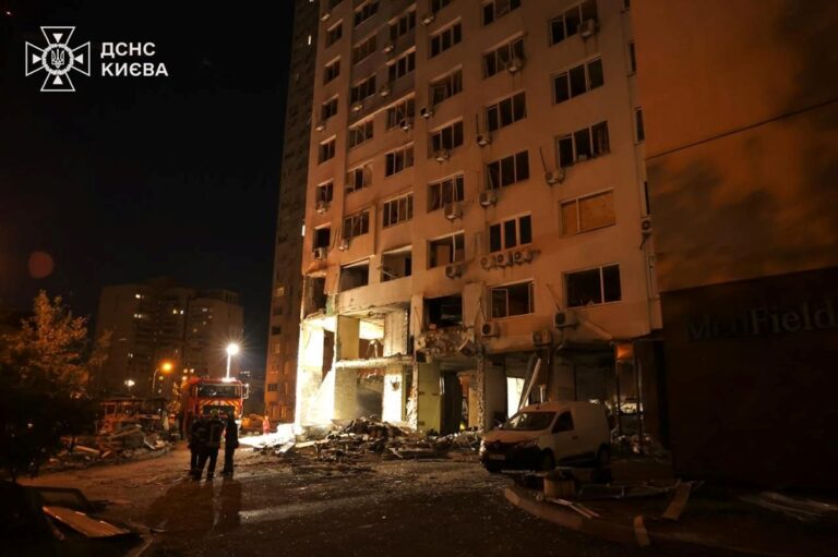Фото для новини:Кількість загиблих у Києві зросла до 19