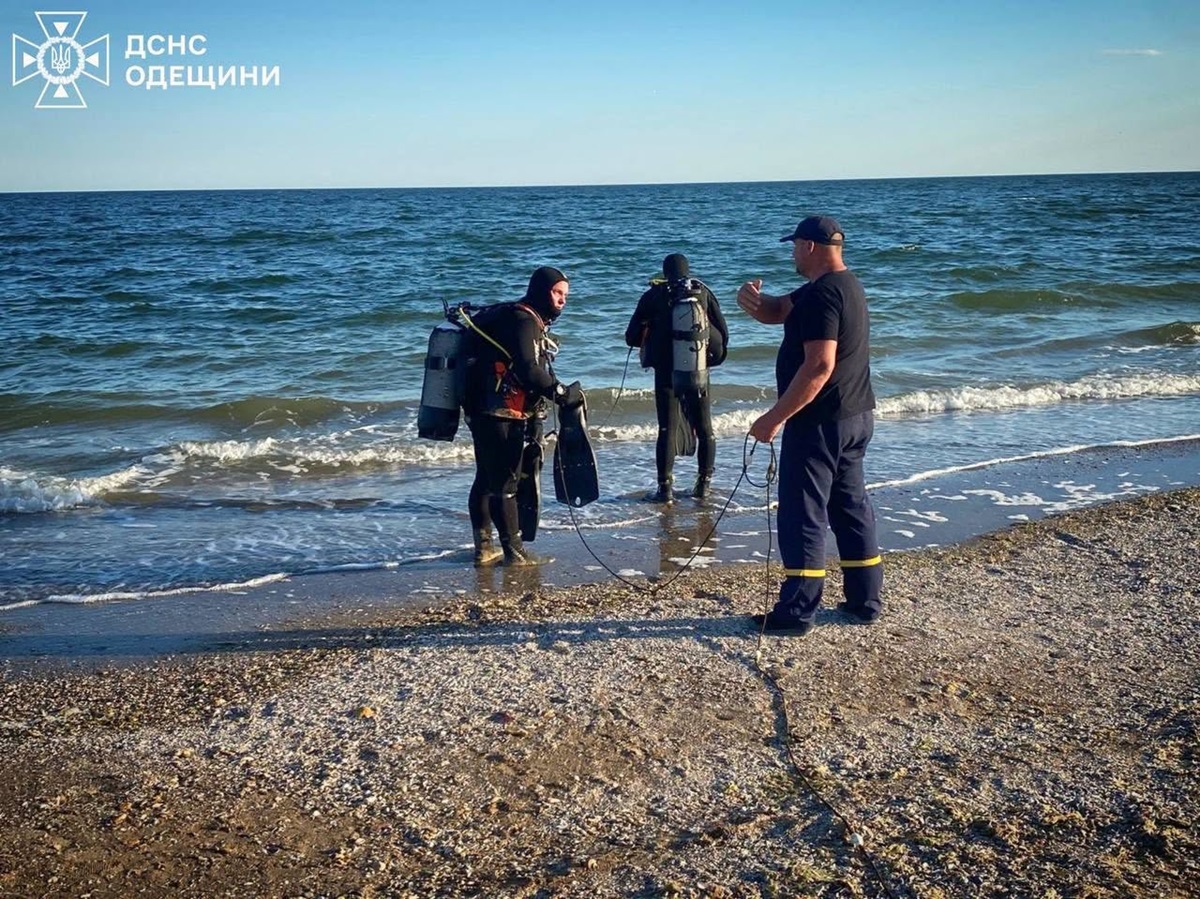 Фото для новини:На Одещині після трьох тижнів пошуків в морі знайшли тіло дитини