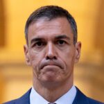Фото для новини:Навала мігрантів: прем'єр Іспанії прибув до Сеути та назвав винних