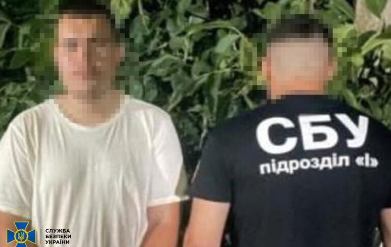 Фото для новини:Палили авто ЗСУ: на Одещині та Вінниччині викрили неповнолітніх агентів РФ