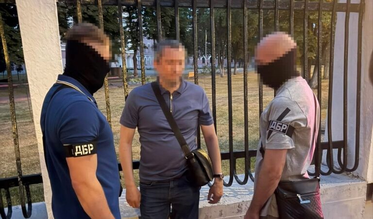 Фото для новини:Підкуп НАЗК: арештували начальника Держгеокадастру на Львівщині