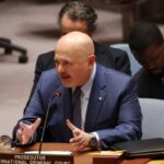 Фото для новини:Прокурора МКС, який видав ордер на арешт Путіна, відсторонили: що сталося