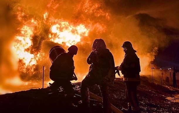 Фото для новини:РФ атакувала підприємства в Кривому Розі: є загиблі