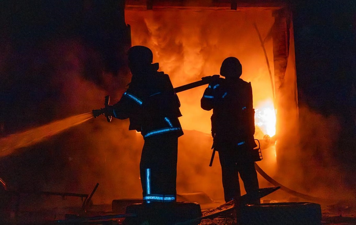 Фото для новини:РФ ударила по домогосподарству в Харкові