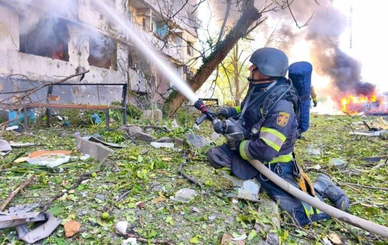 Фото для новини:РФ вперше вдарила КАБом по Павлограду: є загиблі