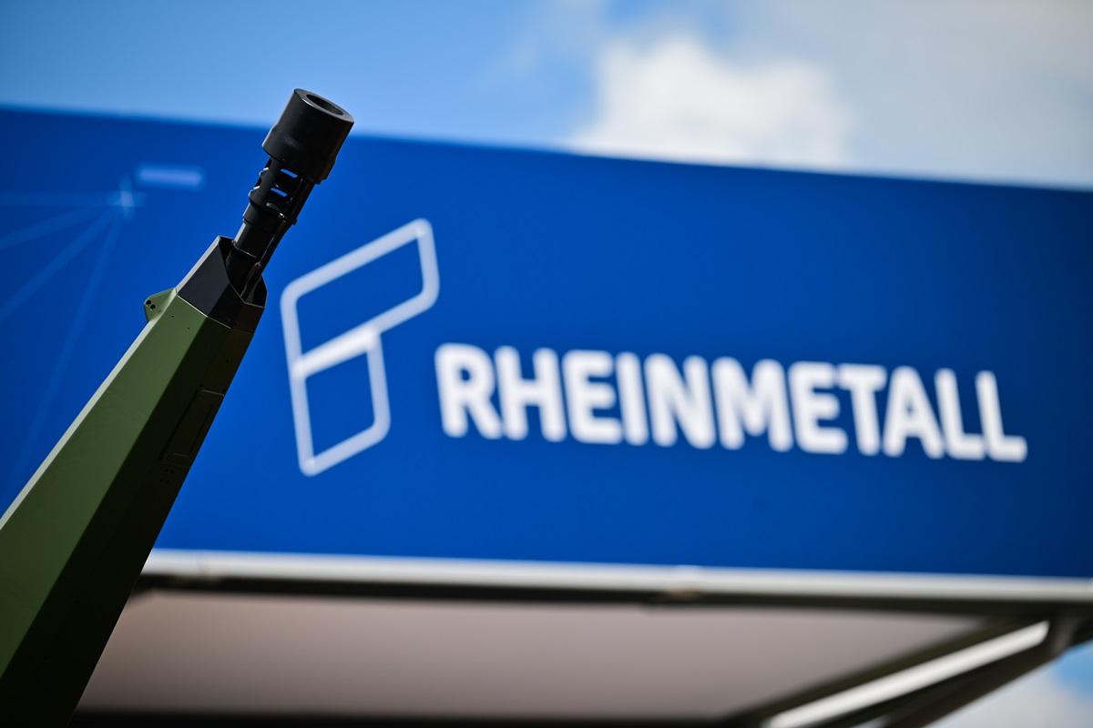 Фото для новини:Rheinmetall передав Україні перші снаряди з нового заводу в Німеччині