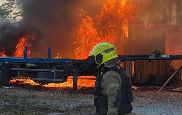 Фото для новини:Росія всю ніч атакувала Одесу: відомо про наслідки