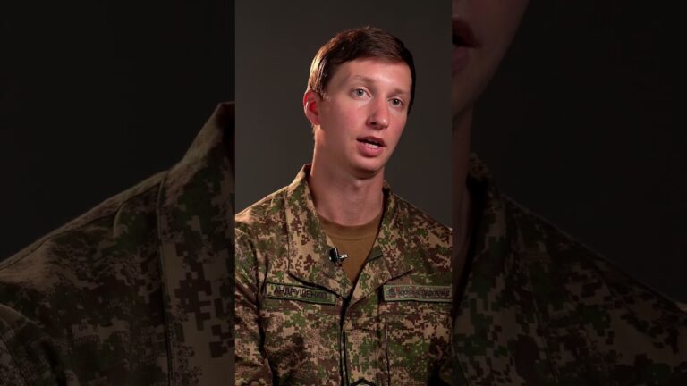 Фото для новини:Як правильно подати рапорт на повернення з СЗЧ? #shorts