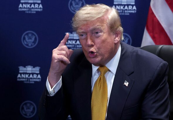 Фото для новини:Трамп анонсував нові удари по Ірану
