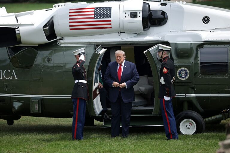 Фото для новини:Трамп розглядає відправку військ на іранські острови - ЗМІ