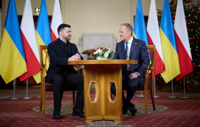 Фото для новини:Туск відреагував на ініціативи Зеленського