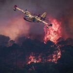 Фото для новини:У Франції пожежа дісталася бази спецпризначенців поблизу Бордо