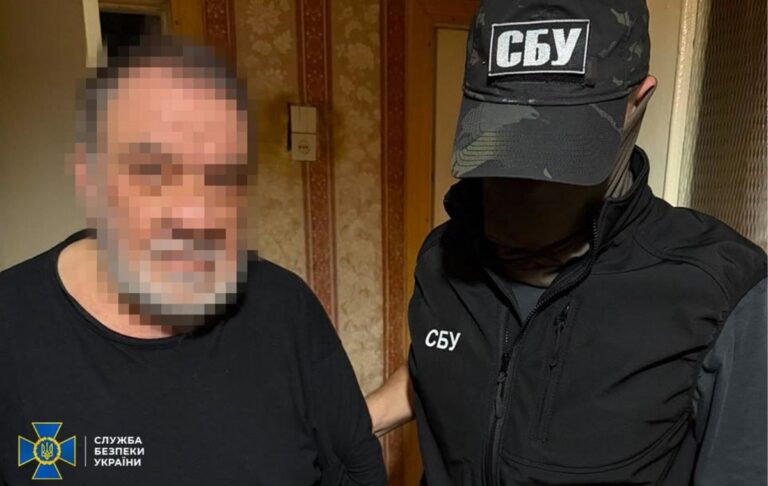 Фото для новини:У Херсоні затримали іноземця, який працював на ФСБ