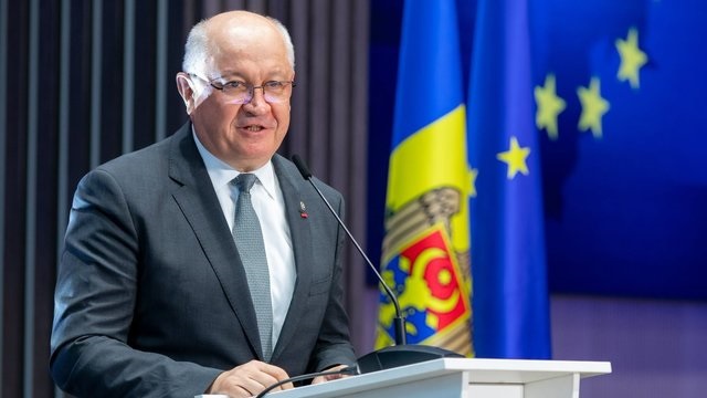 Фото для новини:У Молдові урядова криза: прем’єр оголосив про відставку