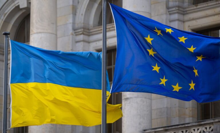 Фото для новини:Угорщина розблокувала шостий кластер для України