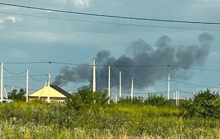 Фото для новини:В російському Салаваті атакований НПЗ - соцмережі