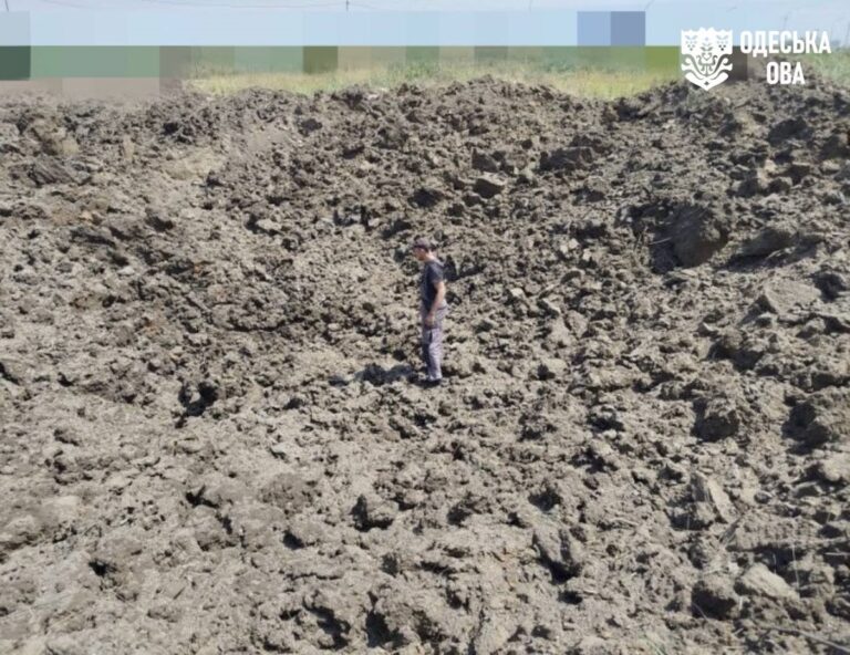 Фото для новини:Війська РФ атакували Одесу ракетою
