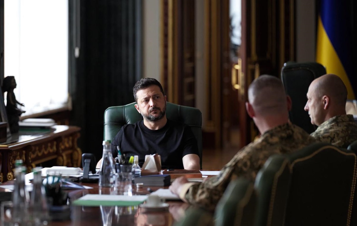 Фото для новини:Зеленський анонсував нову стратегію оборони країни