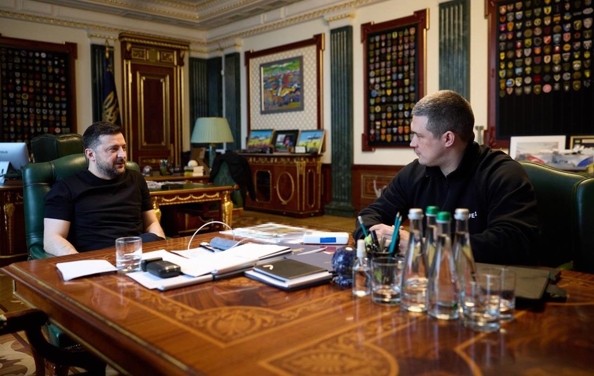 Фото для новини:Зеленський назвав причину звільнення Федорова