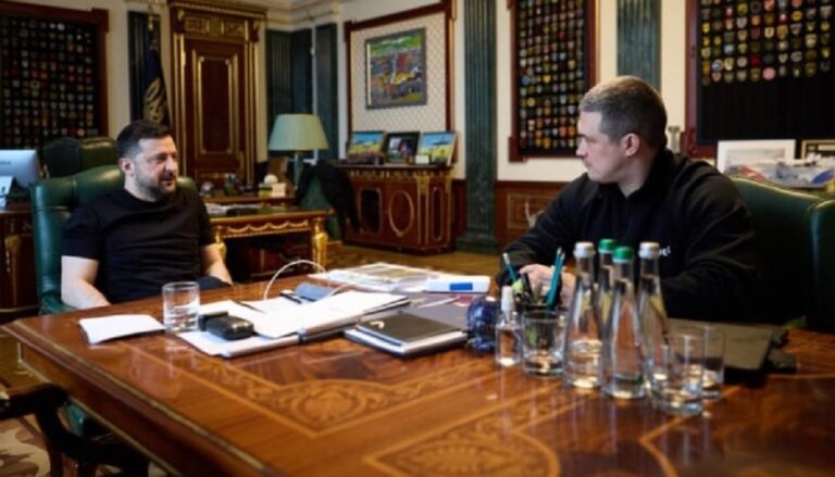 Фото для новини:Зеленський провів ще одну зустріч із Федоровим