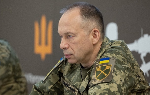 Фото для новини:ЗМІ дізналися, чи буде відставка Сирського