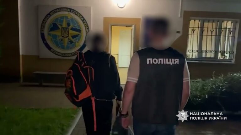 Фото для новини:Заїхав поза пунктами пропуску: поліцейські виявили у Києві «вора в законі» на прізвисько «Куцу»