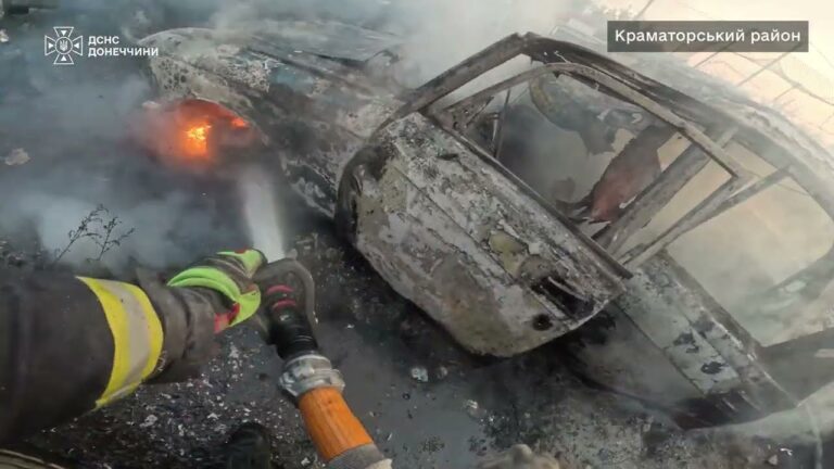 Фото для новини:Донеччина: російські війська обстріляли населені пункти Краматорського району
