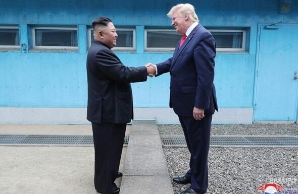 Фото для новини:Брюссель відреагував на зближення Трампа з КНДР
