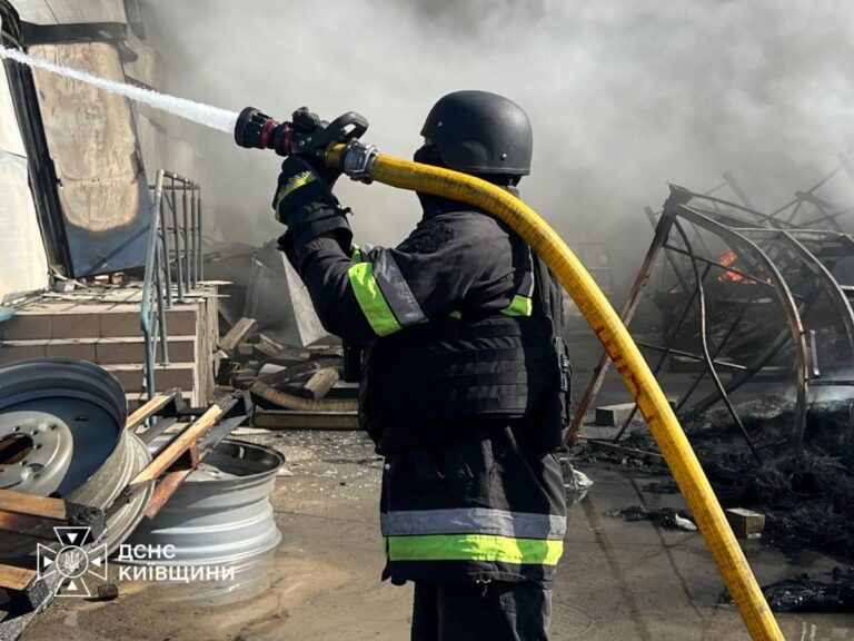 Фото для новини:Денний обстріл Києва: що відомо про наслідки