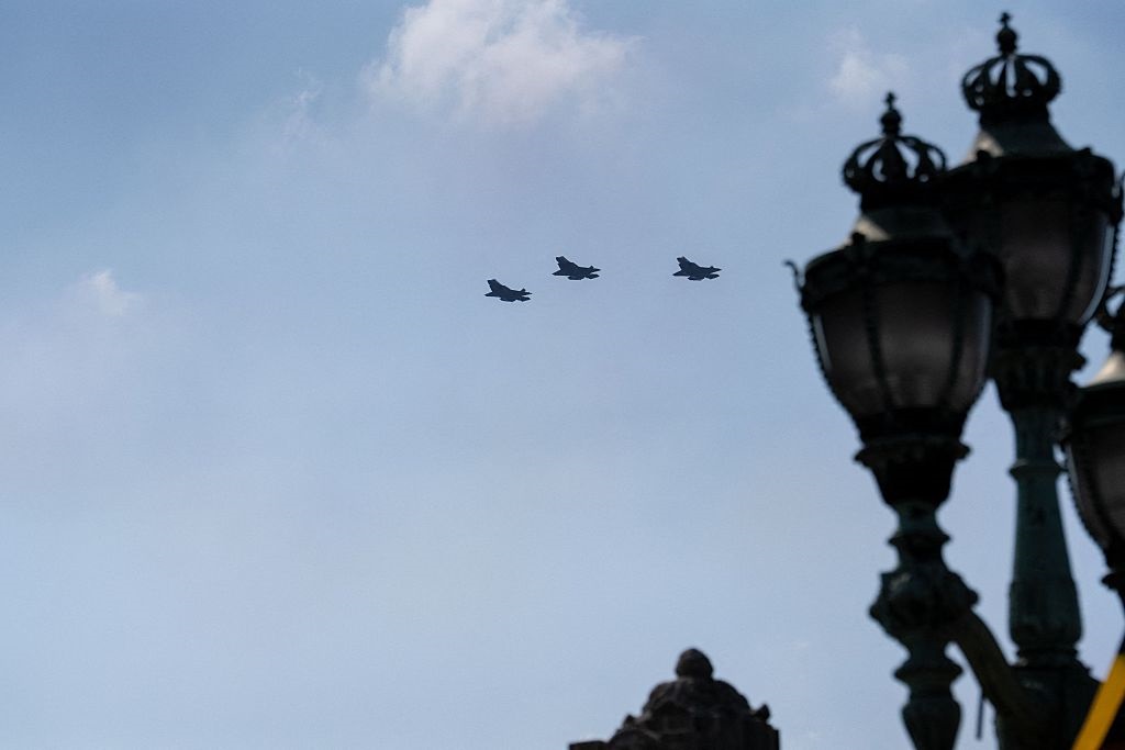 Фото для новини:До Польщі прямують п&rsquo;ять винищувачів F-35