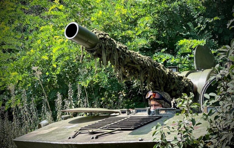 Фото для новини:Генштаб назвав чотири активні напрямки на фронті