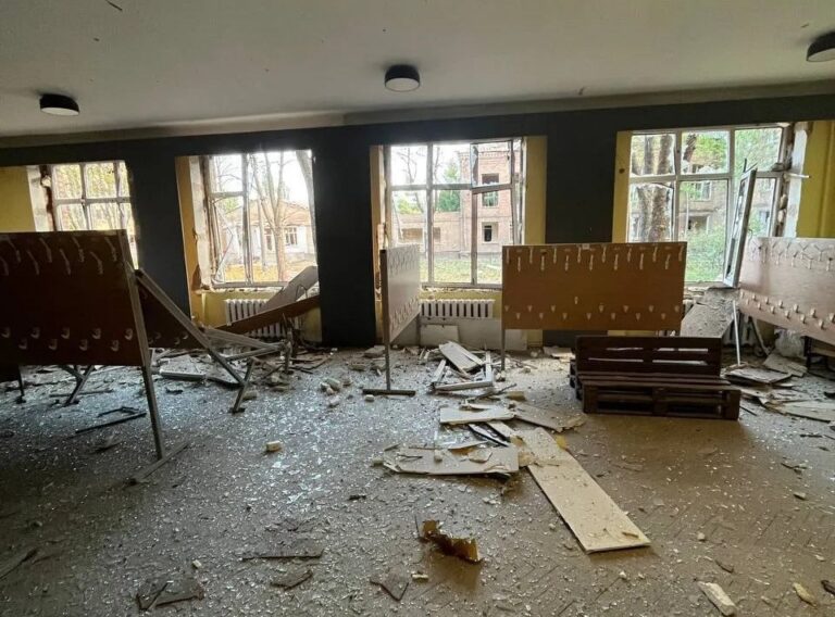 Фото для новини:Гімназія і медзаклад під ударом: наслідки нічної атаки РФ на Київ