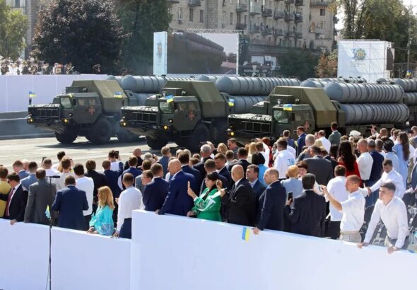 Фото для новини:Греція назвала умову для передачі Україні ракет С-300
