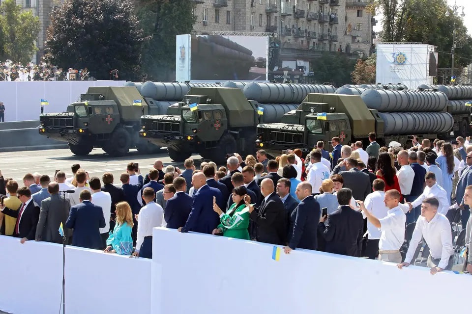 Фото для новини:Греція назвала умову для передачі Україні ракет С-300