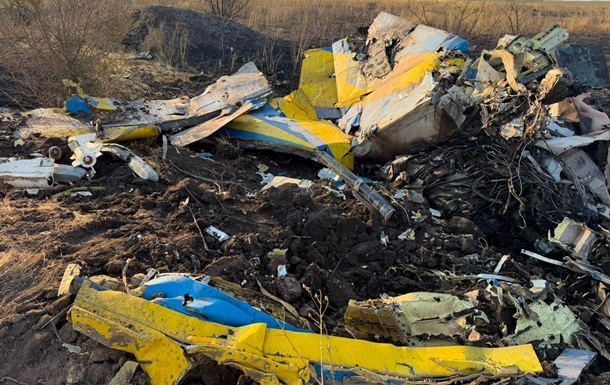 Фото для новини:Катастрофа МіГ-29: знайдено "чорну скриньку"