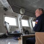 Фото для новини:Кремль трясе зброєю. Загострення з Японією