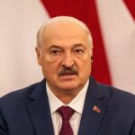 Фото для новини:Лукашенко відправить на кордон з Україною 500 "дармоїдів"